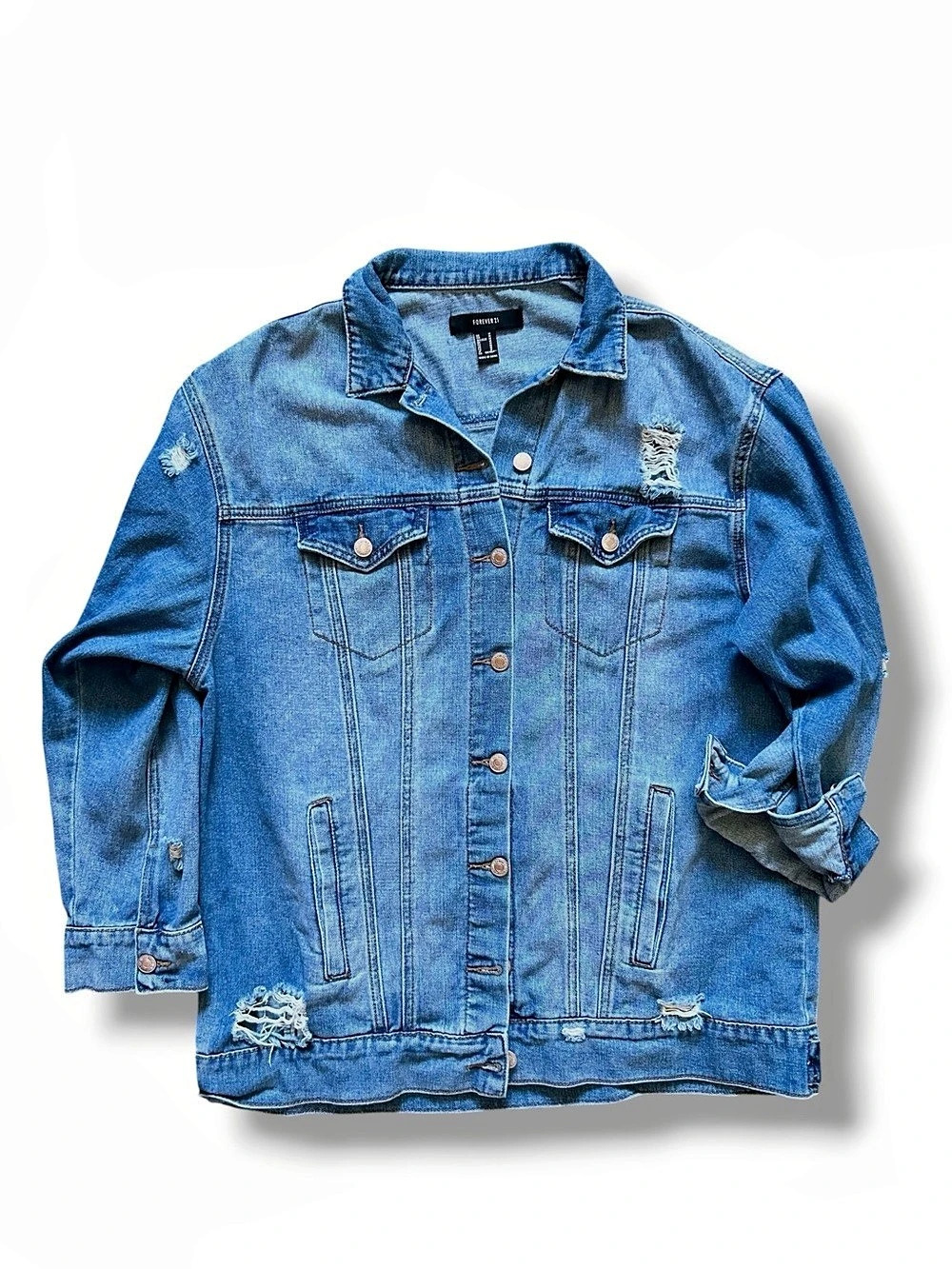 Men’s Jean Jacket Medium Wash Distressed Denim, Size Medium